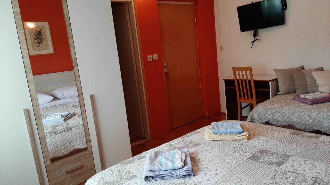 Rooms Neda Раб Екстер'єр фото