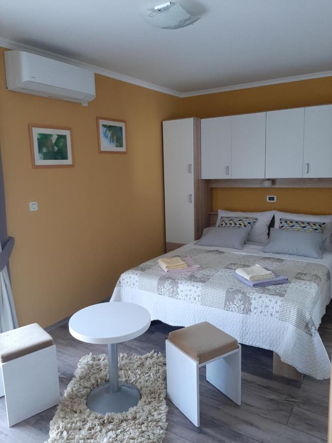 Rooms Neda Раб Екстер'єр фото